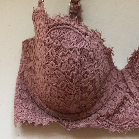 Aerie Real Power Balconette Lightly Lined Eyelash Lace Bra pink size 32D - Picture 5 of 7
